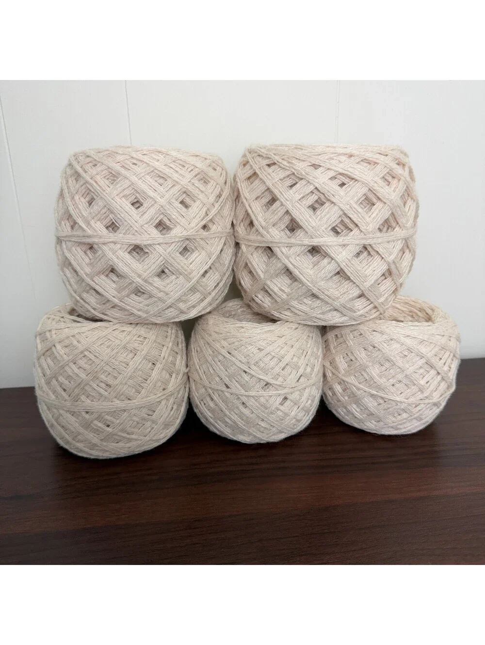 Reclaimed Acrylic Polyester Worsted Yarn 1,231 Yds Ivory 570g (5 Cakes)